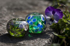 Schmuck aus Glasperlen