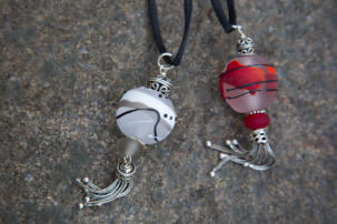 Schmuck aus Glasperlen